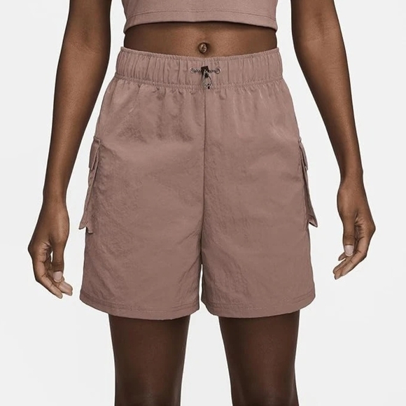 Nike Pants - Nike Women's Tan Cargo Shorts